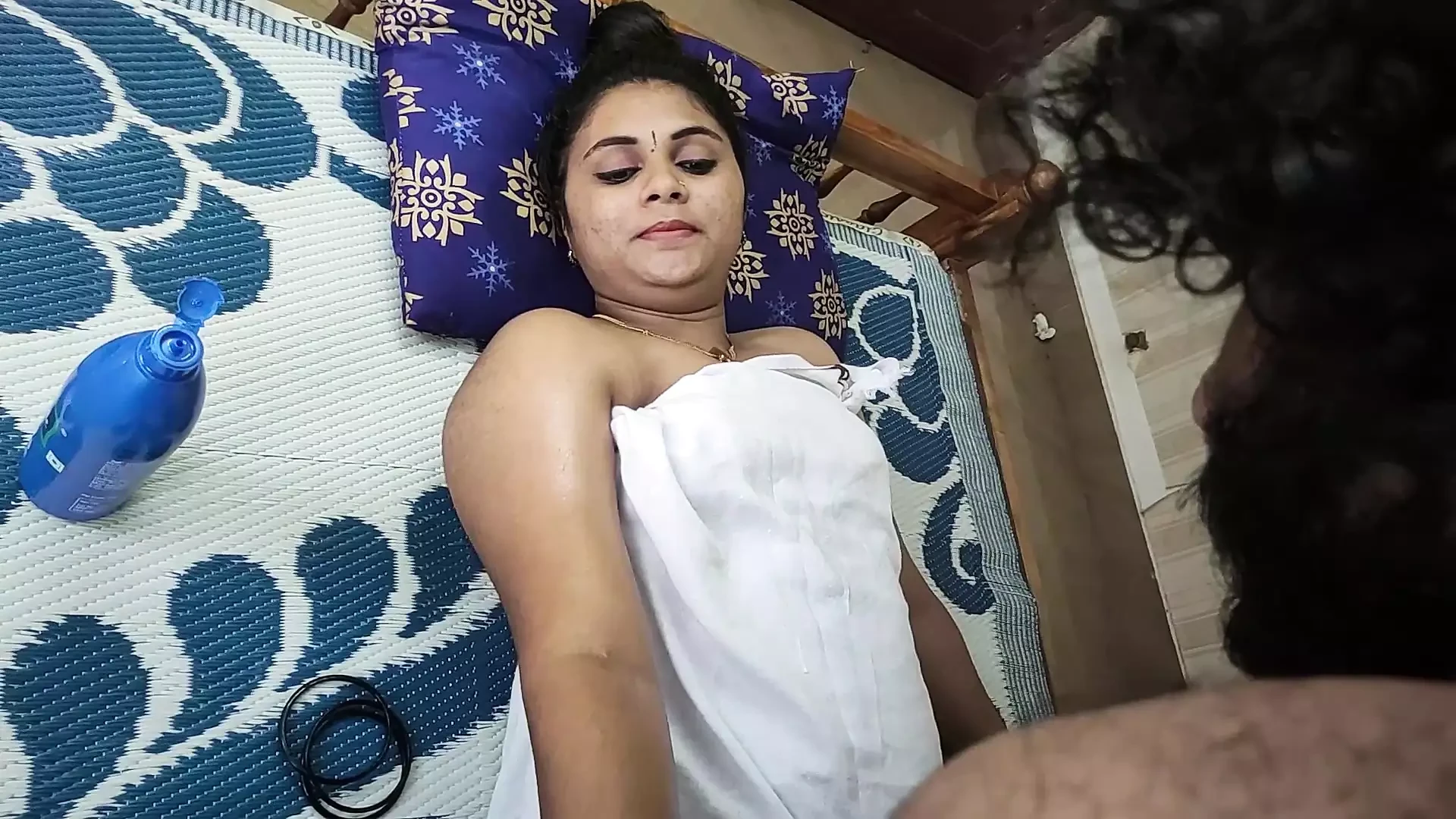 Kerala Aunty Bathing Porn Videos