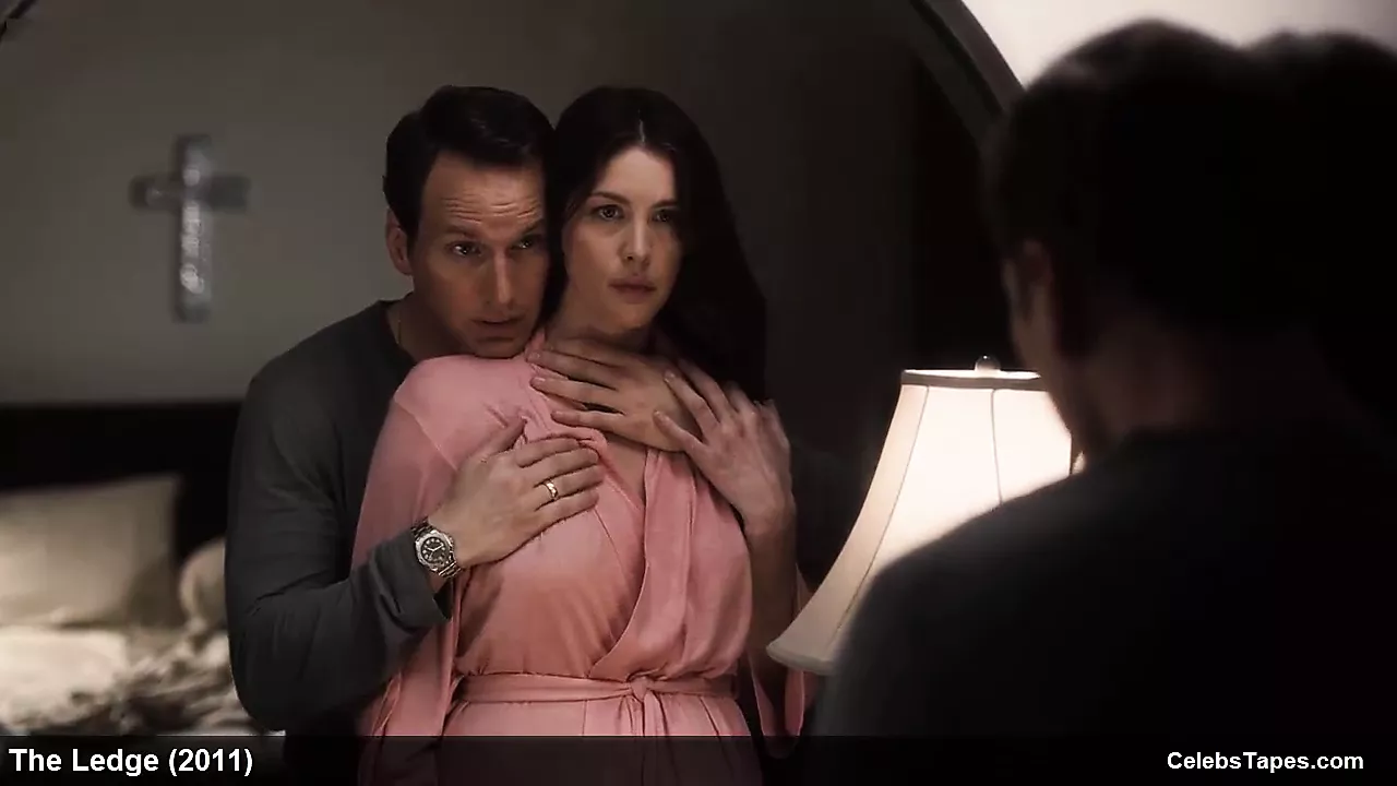 Hollywood -ster Liv Tyler naakt lichaam tijdens hete seksscènes