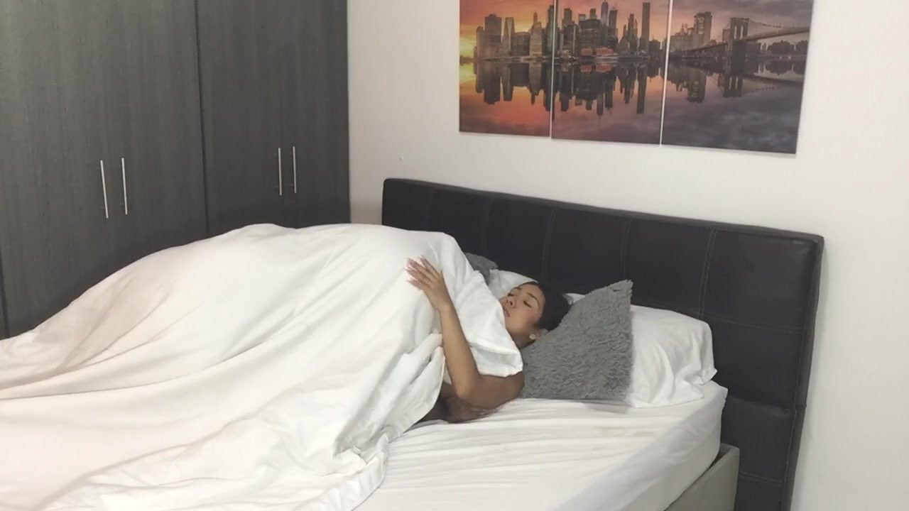 I ask my stepdad to fuck my pussy