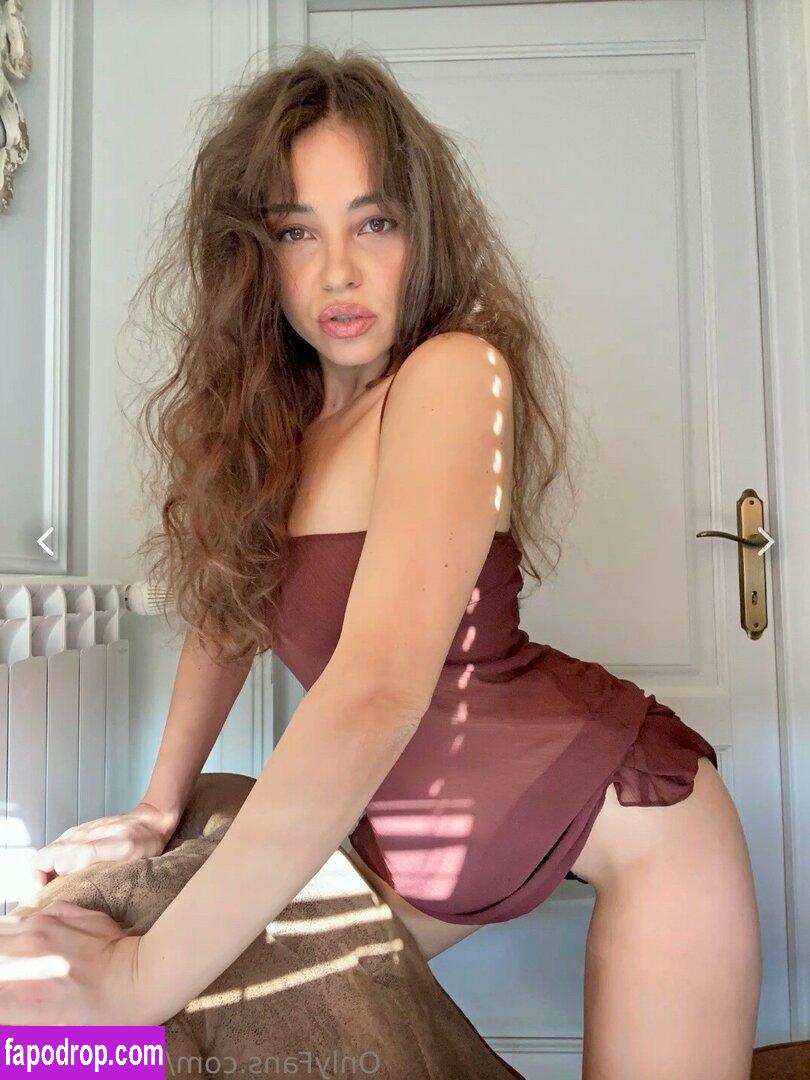 Irenebelle Eirenebelle Irene Apostu leaked nude photo from OnlyFans and Patreon 0011