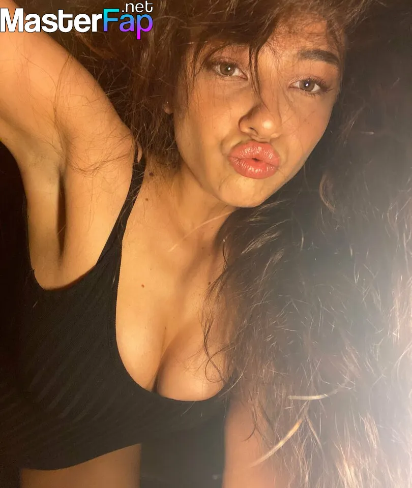 Eirenebelle Nude OnlyFans Leak Picture dJF94YlRlh