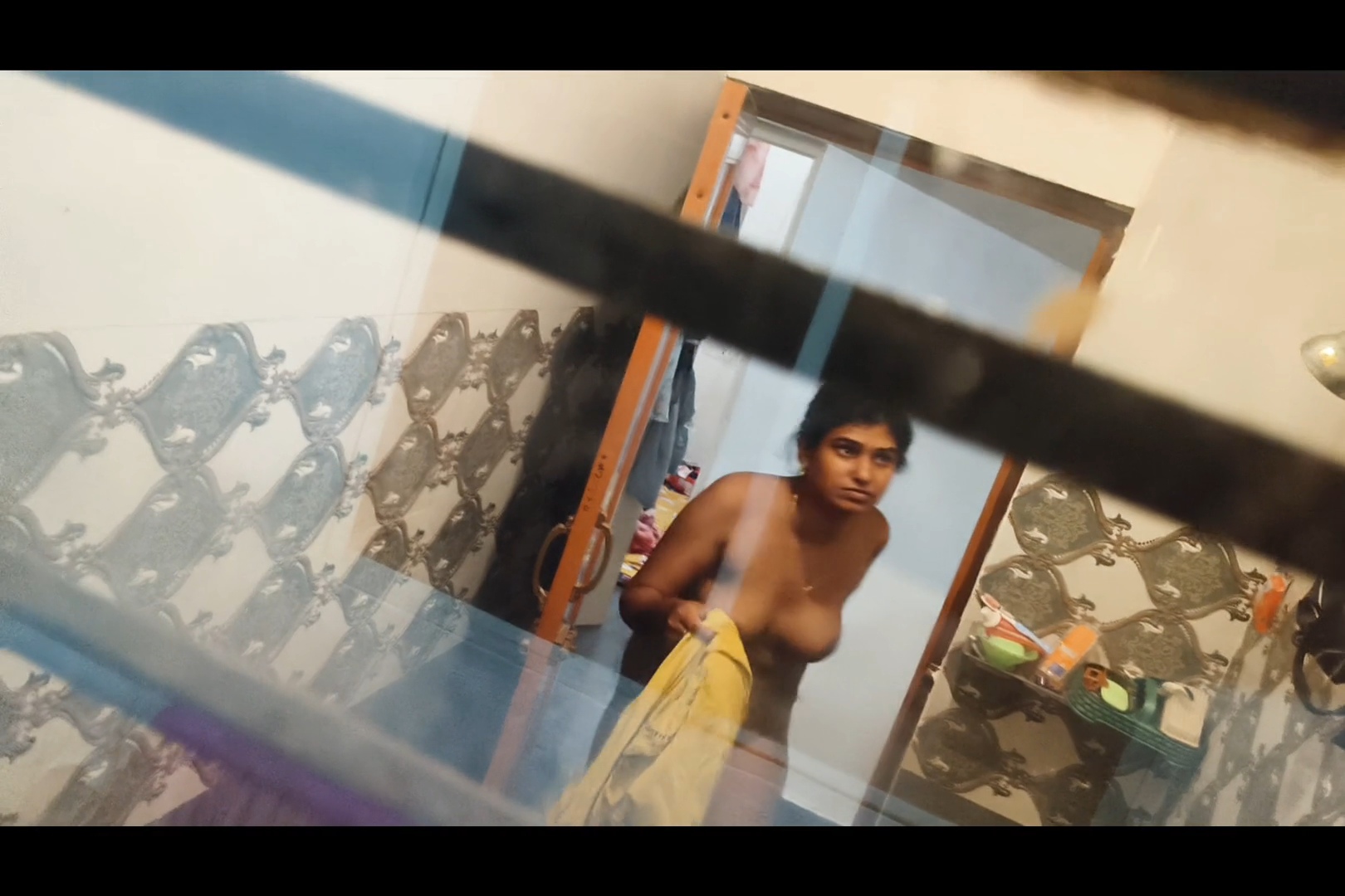 Aunty bathing whole captured nude