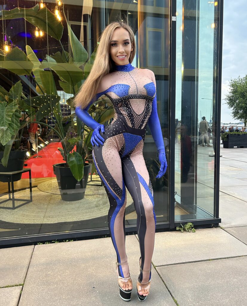 Briana Moon: 2024 AVN Interview