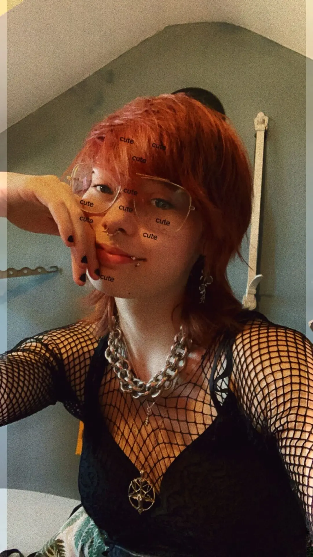 e-girl OnlyFans