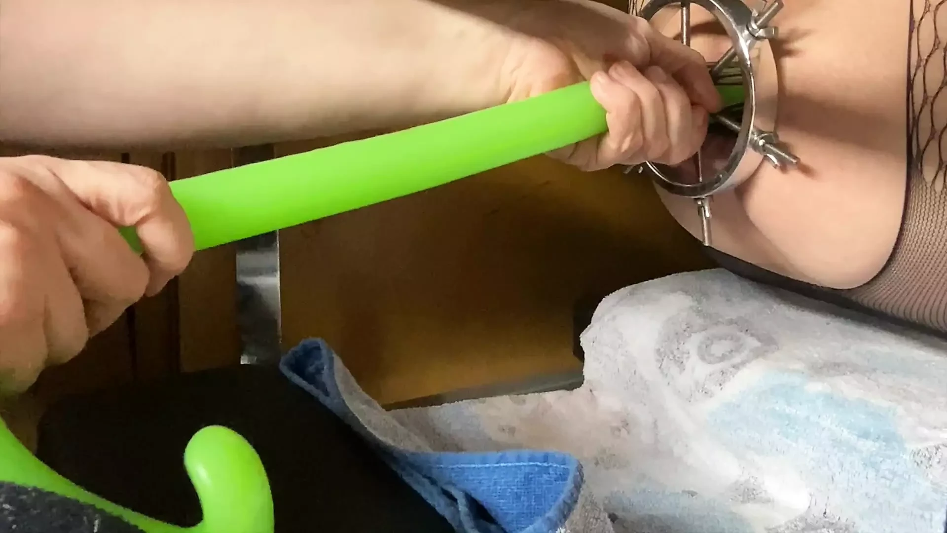 Orders Riding Huge Dildo 100Cm Porn Videos