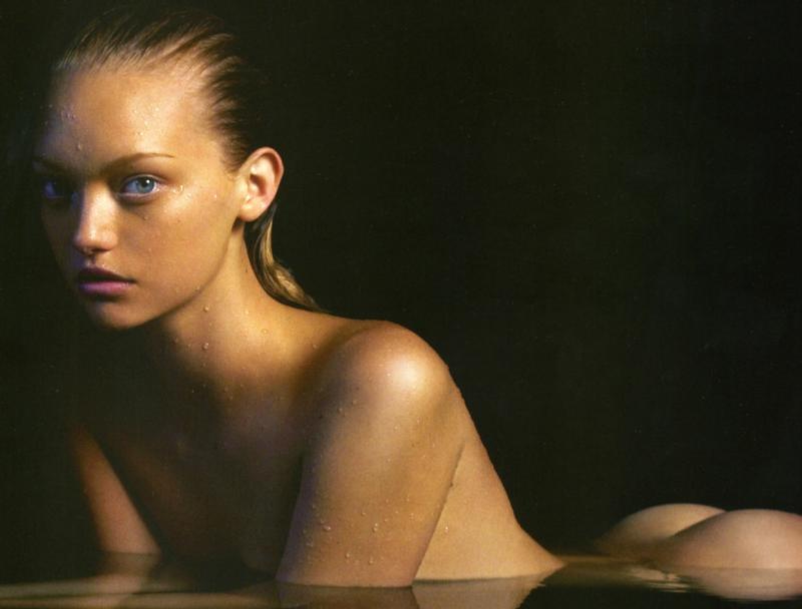 Naked Gemma Ward. Added 07192016 by bot ANCENSORED