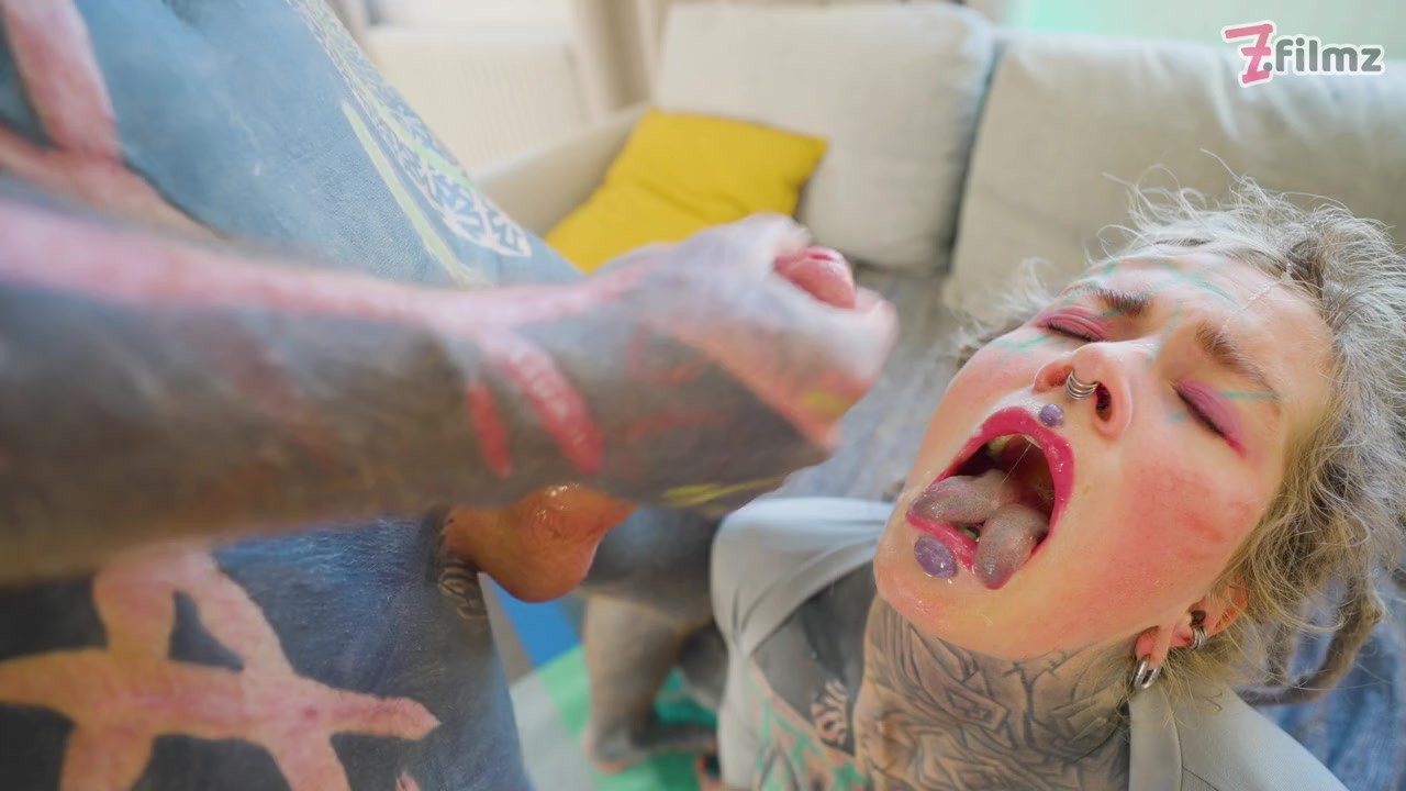 Anuskatzz is back for a crazy DAP with 3 big cocks! Total ANAL DESTRUCTION Part 5 Last