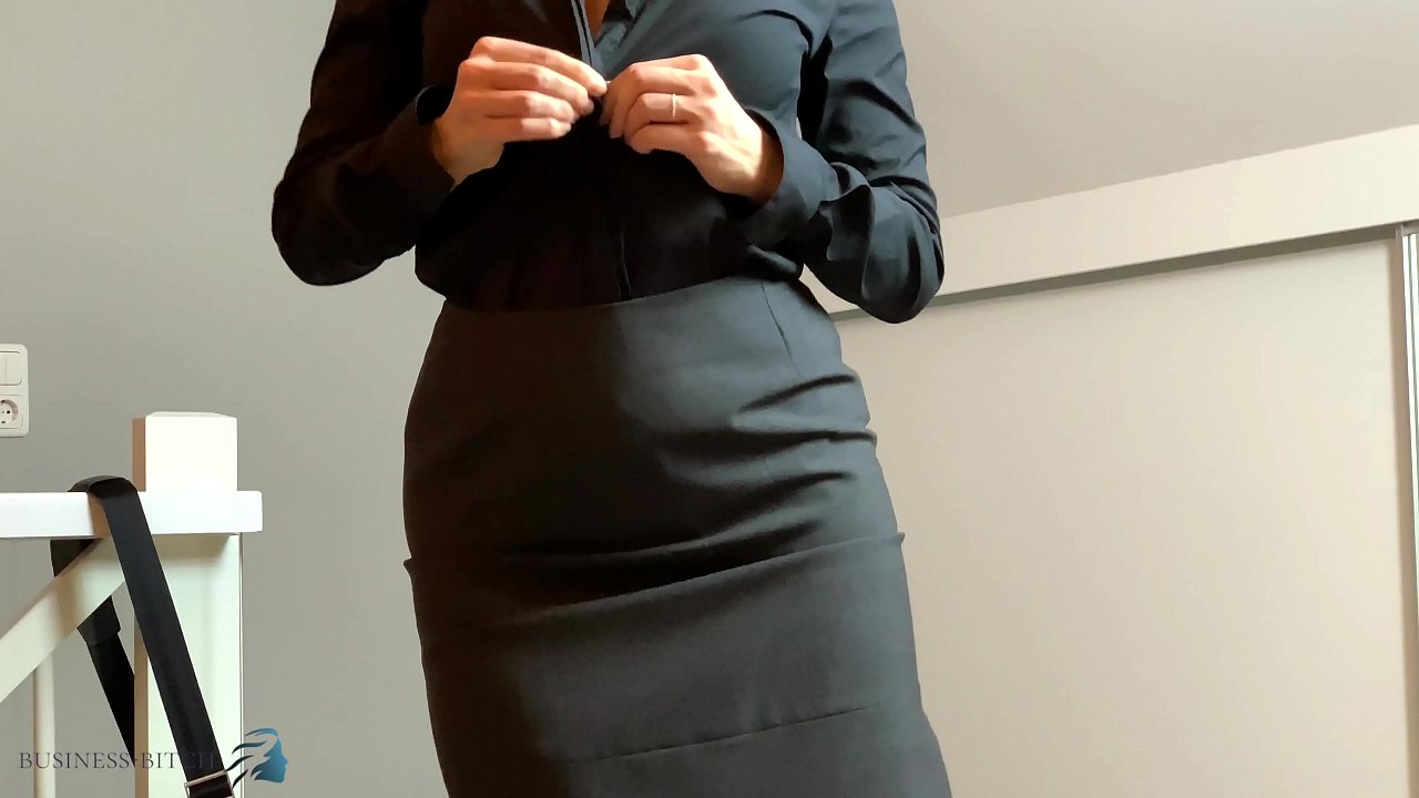 personal assistant gets anal fuck ends with her first ass orgasm Business Bitch