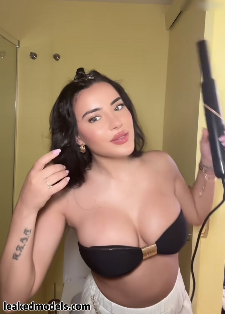 Leyla Lahouar leylalahouar Nackt Leaks OnlyFans Foto 47