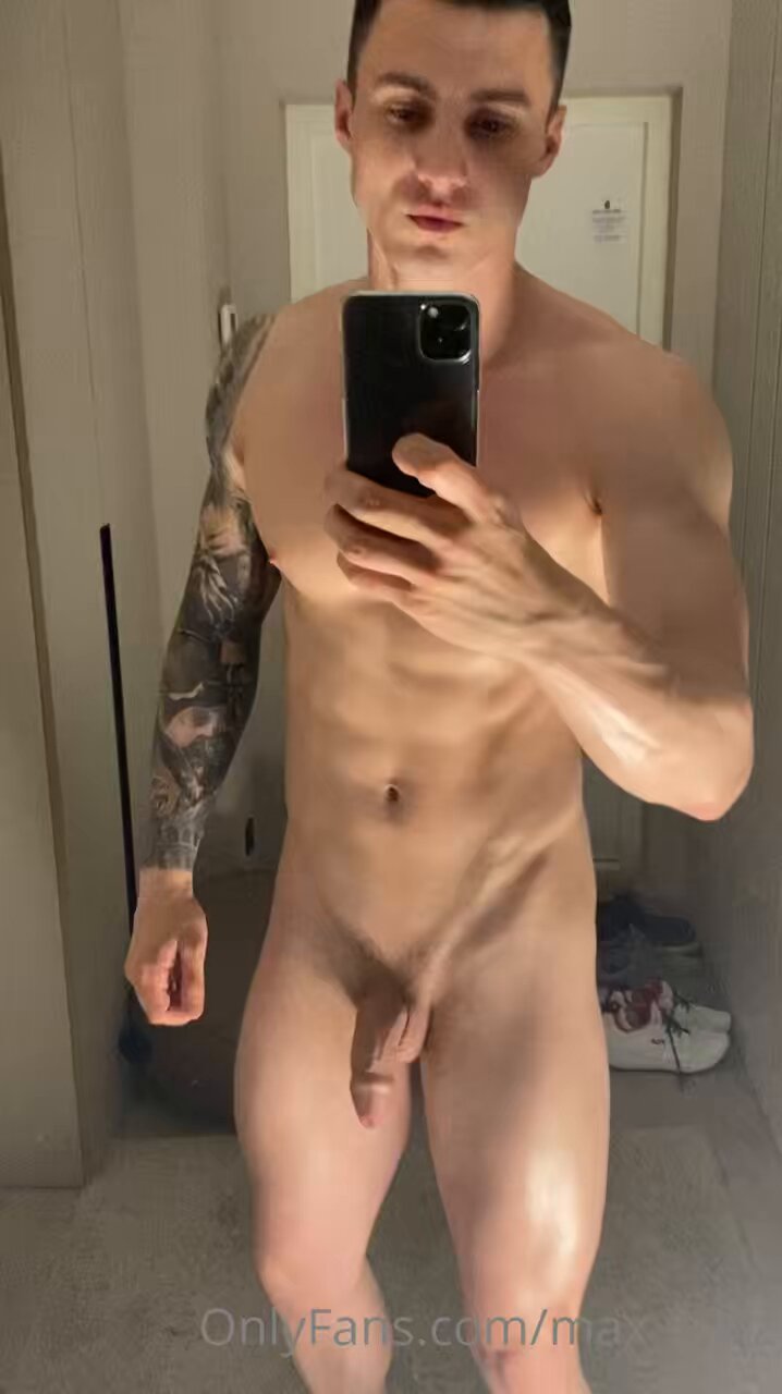 Pelito on X: Max Barz OF leaks Chudai
