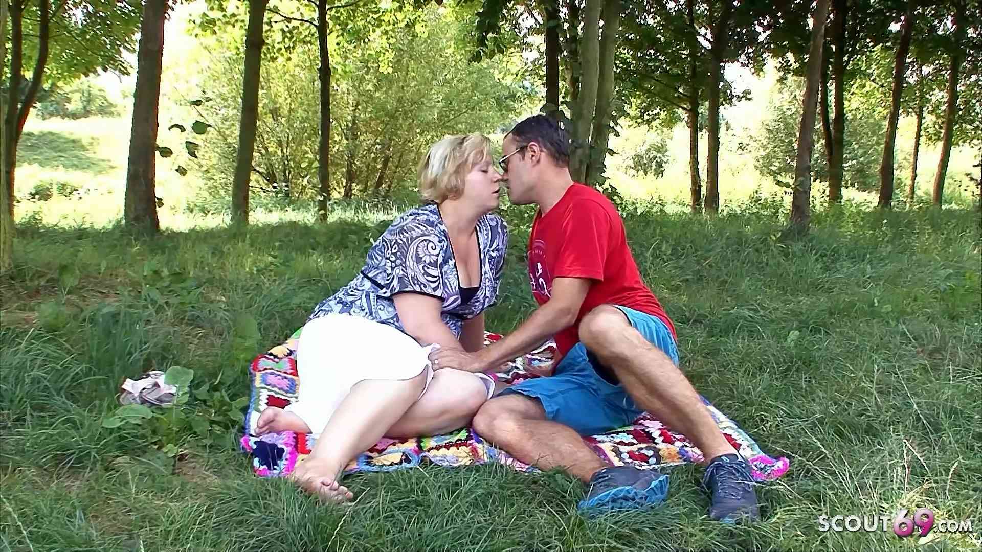 German Curvy Wife seduce to Outdoor Cheating Sex wit...