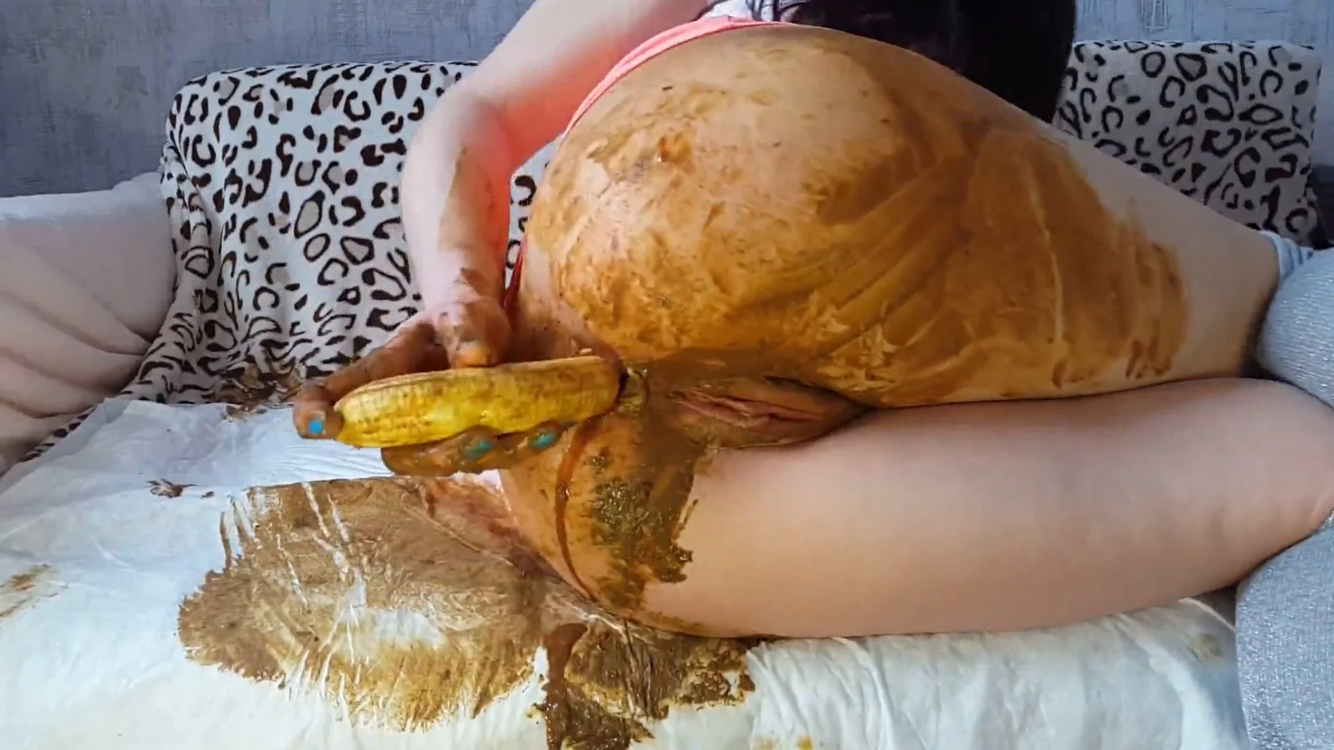 Fucking Her Shitty Ass With A Banana