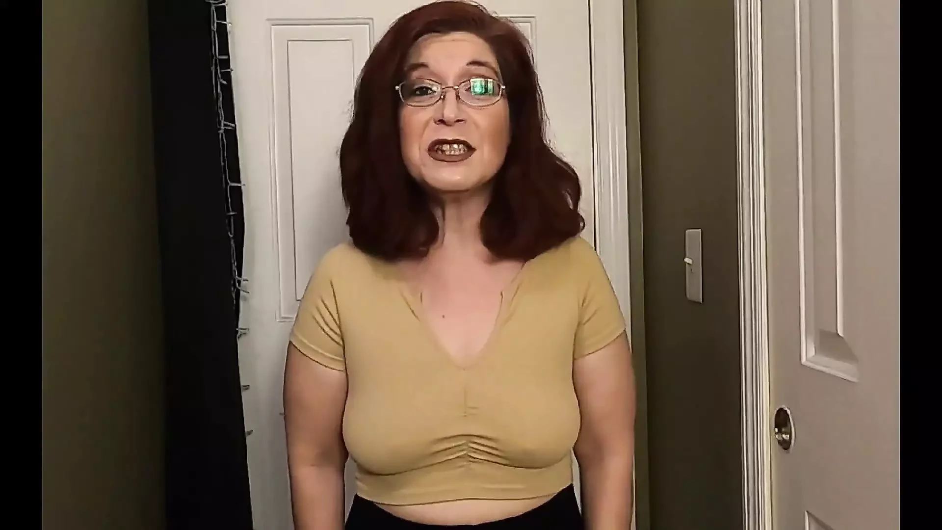 Live in My Butt: Amateur Amateur Porn feat. Elianna by FapHouse