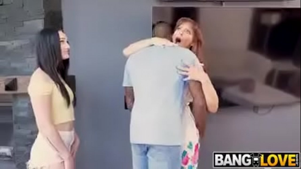 fucking my girlfriends mom
