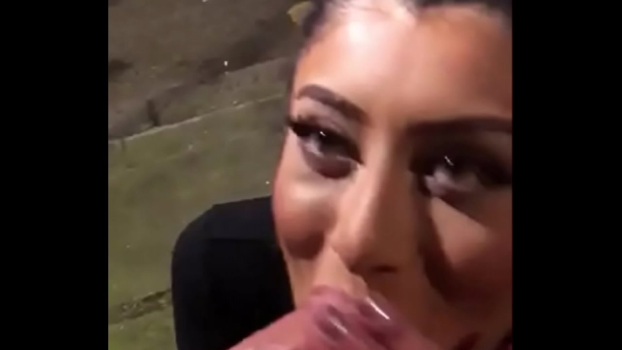 Blowjob in the street