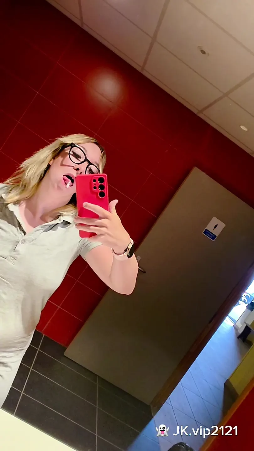 Ashleigh Skies Porn Porn Videos: Free XXX-rated Sex Videos 2025 4