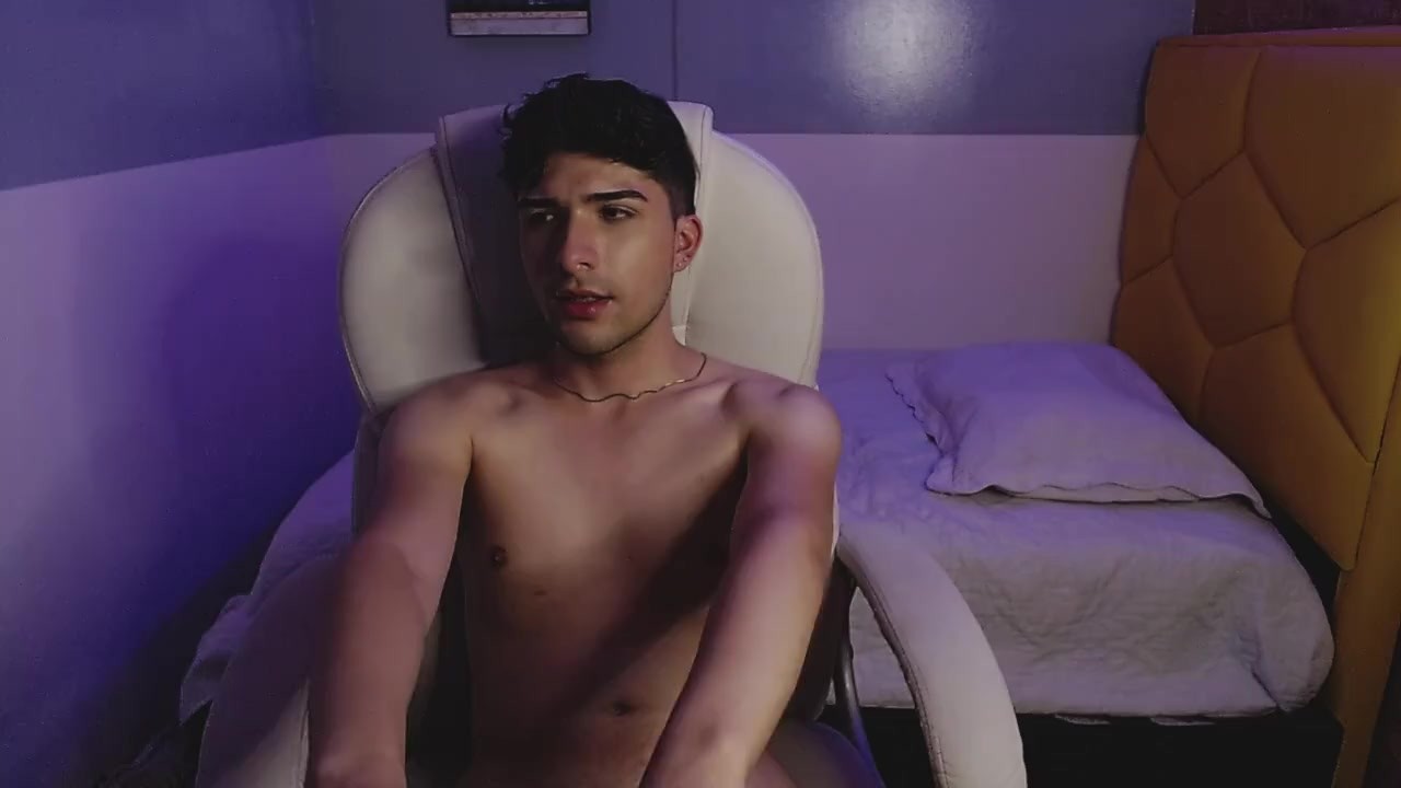 Paja Publica Masturbandose Solo Voyeur Twink Casero Viendo Porno