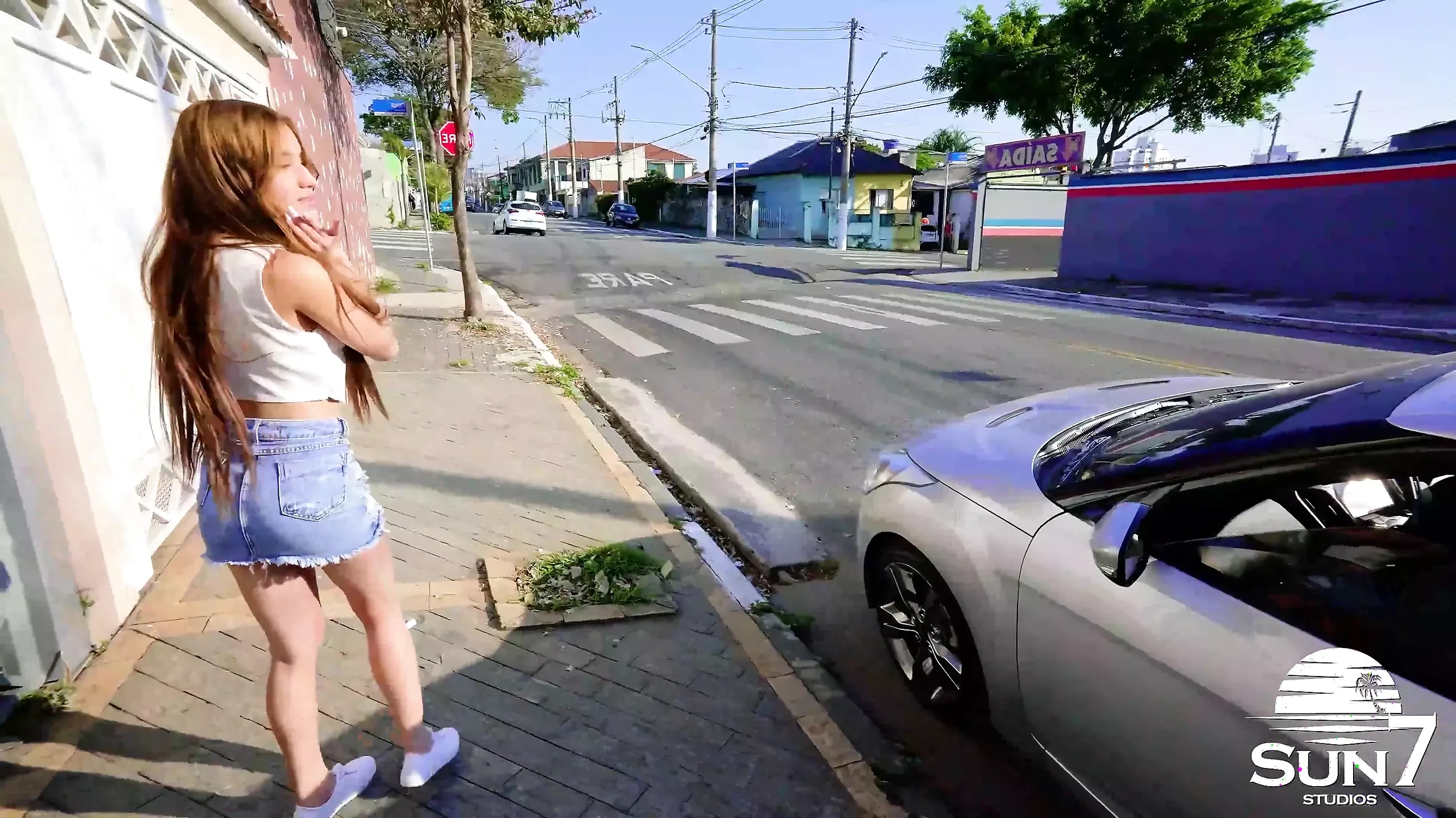 The Girl Met a Porn Actor got Horny and Wanted to Fuck Him Nearby the Guy Didnt Give Him Peace