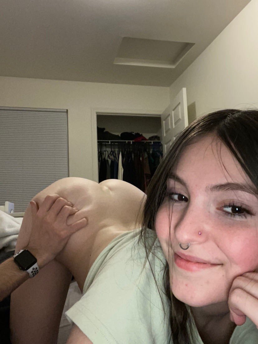Couple looking for a third to make bgg gg content with! PNW USA Collab onlyfans OFcollab threesome