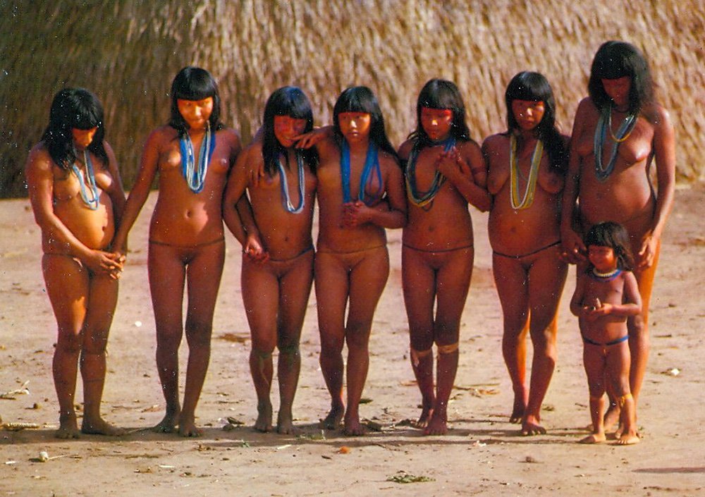 tribo xingu nude photos