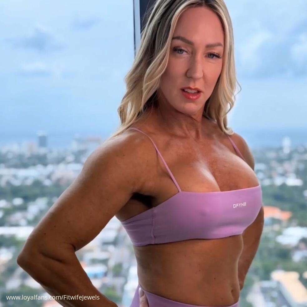 Fitwife Jewelss Official Social Fan Page