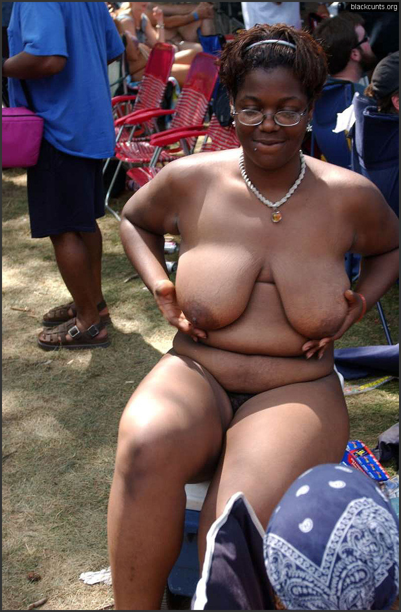 Nude black moms from web wants.