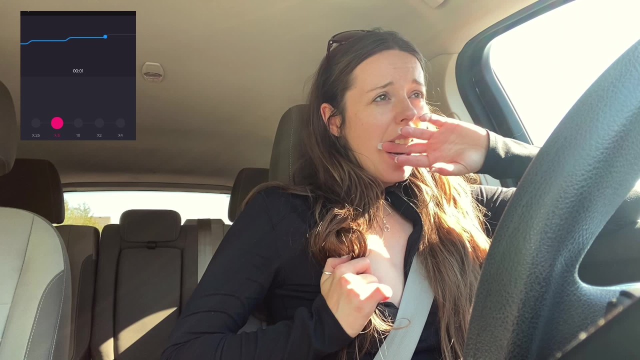 Driver Nadia Foxx enjoys masturbating while driving long porn free video