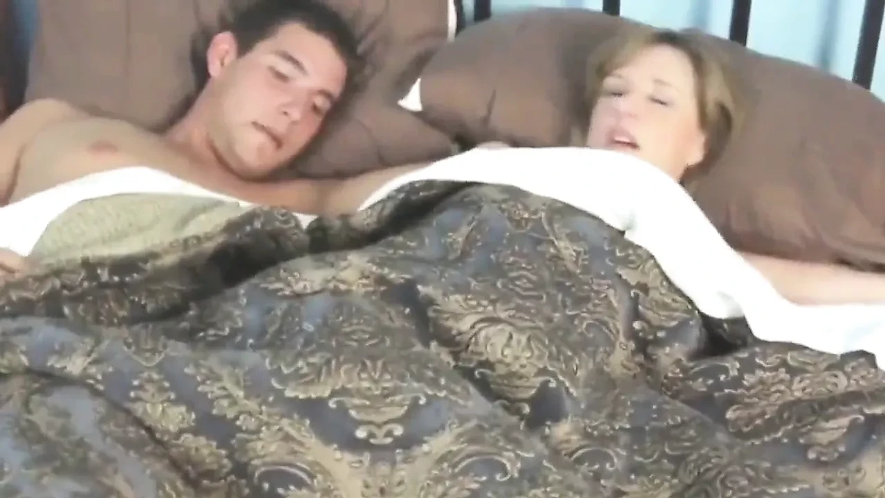 Homemade Milf Sharing Porno Videos