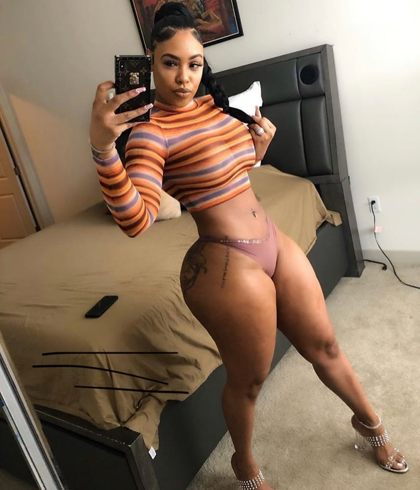 Sexy black pussy pic