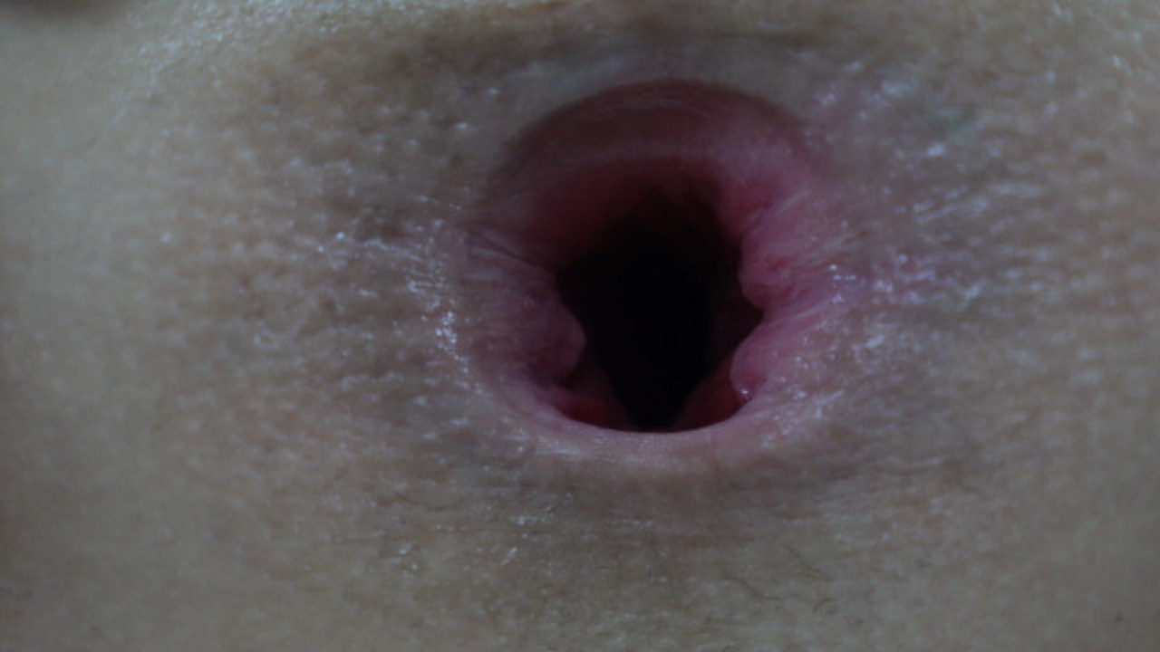 MIJN KONT GAPEND SUPER CLOSE UP FUCKING MACRO!!!