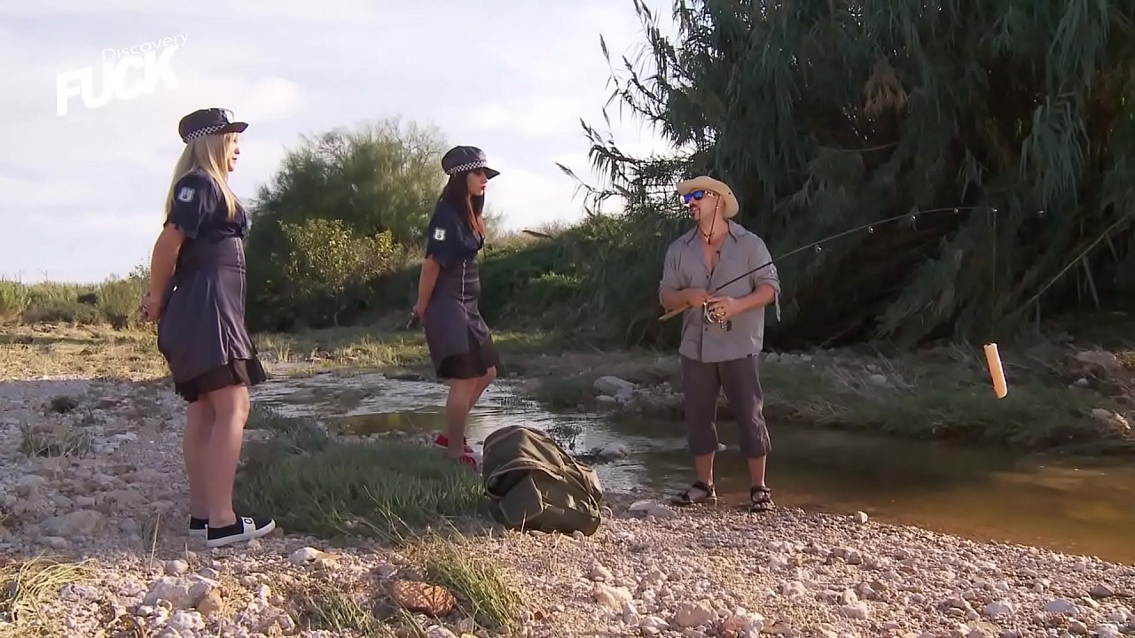 Parodia porno española de la serie de Monstruos de Rio