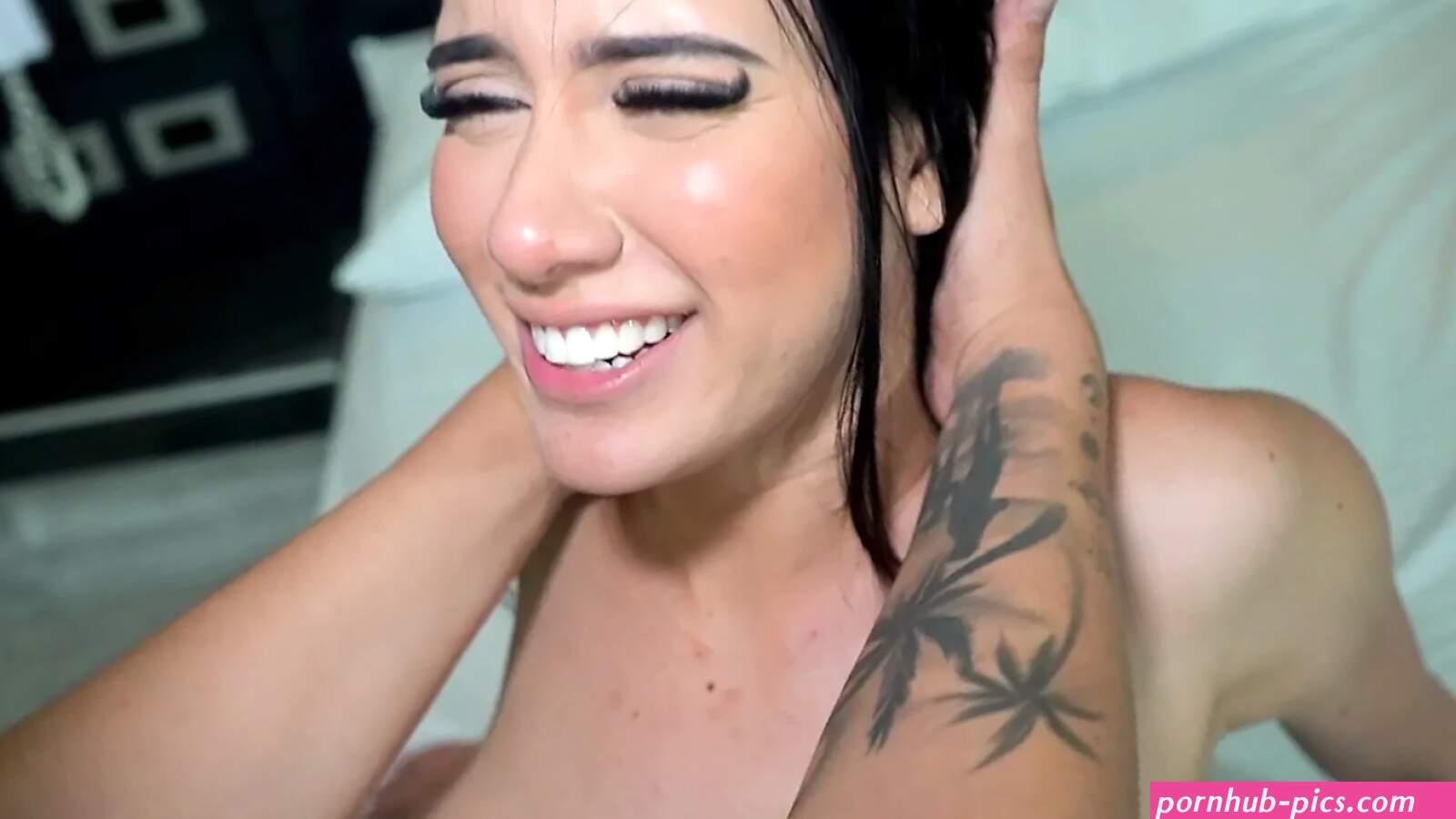 Invited A Stranger To Fuck Me Porn Videos: Free XXX-rated Sex Videos 2025