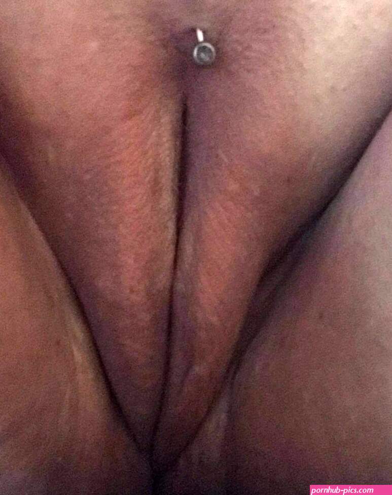 Pussy : 3 Nude Pics