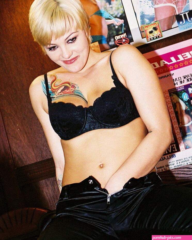 BELLA DONNA BELLADONNA 8X10 PHOTO PICTURE IMAGE CANDID ADULT PORN STAR 5