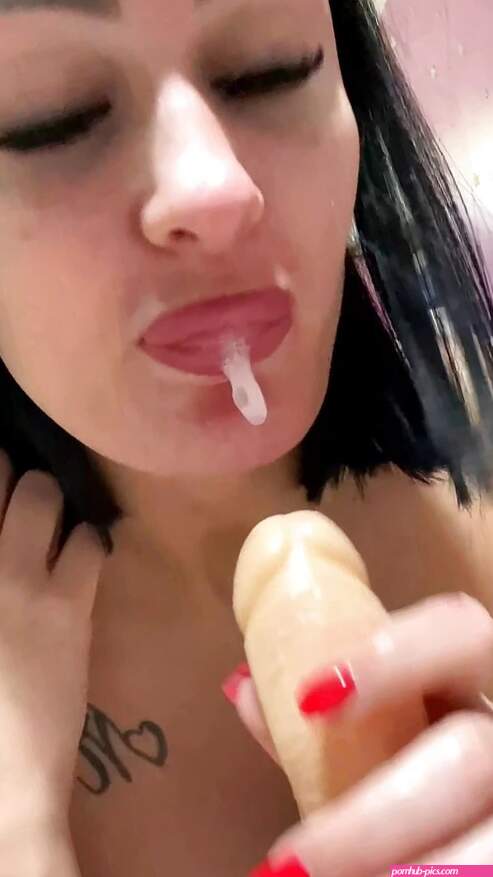 Sucking a Big Dildo and Fucking with It ft. Alexandra Gold: Spitting Vibrator Sex Toy Giant Babe Porn