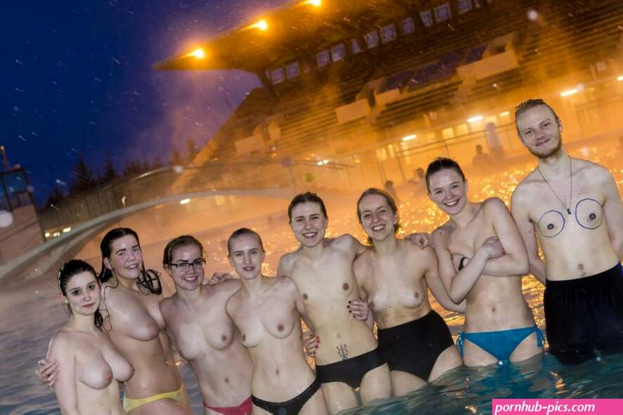 Free the Nipple campaign reached its peak yesterday evening when women went swimming topless