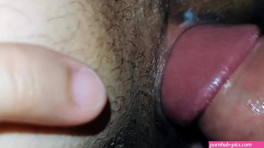 Casal amador filmando vdeo anal caseiro de perto