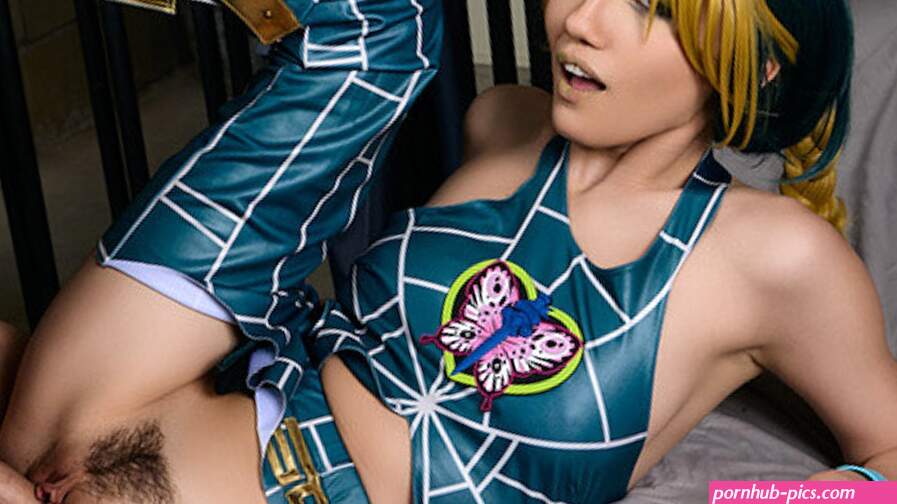 Maya Woulfe als Jolyne Cujoh heeft duidelijk iets voor gevangenisbewakers in Jojos Bizarre avontuur