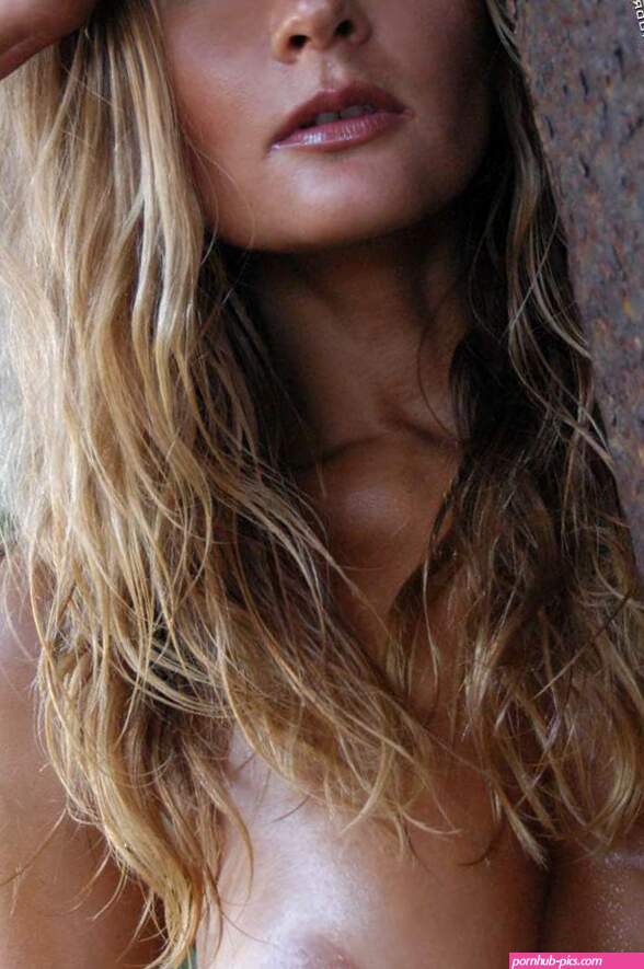 Julie nude affair