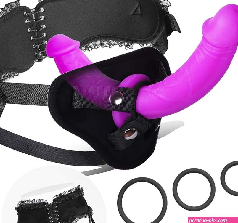 : Strap On Dildo Women Sex Toys