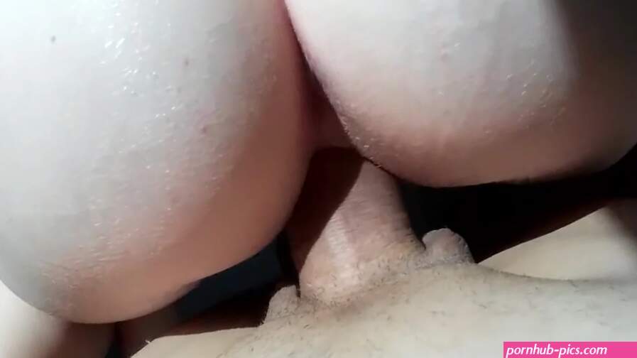 POV Quick Reverse Cowgirl Creampie