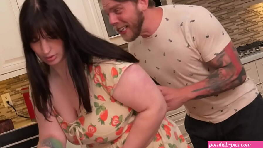 Rough Wet Kitchen Sex