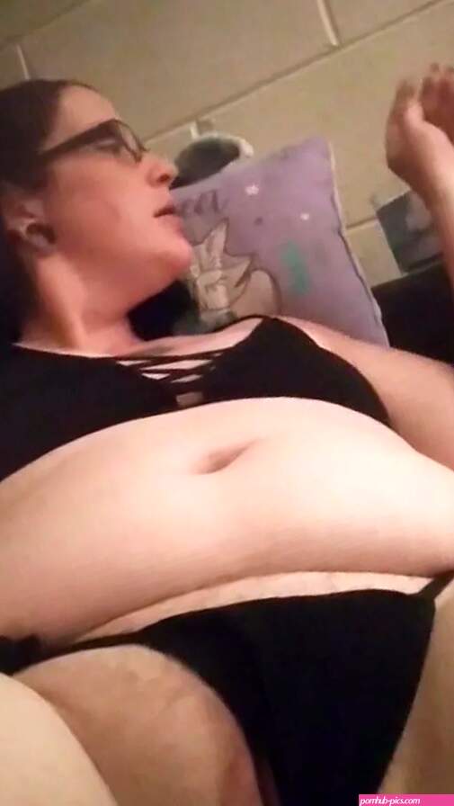 Smoking Mommy Needs Her Wet Pussy To Be Fucked
