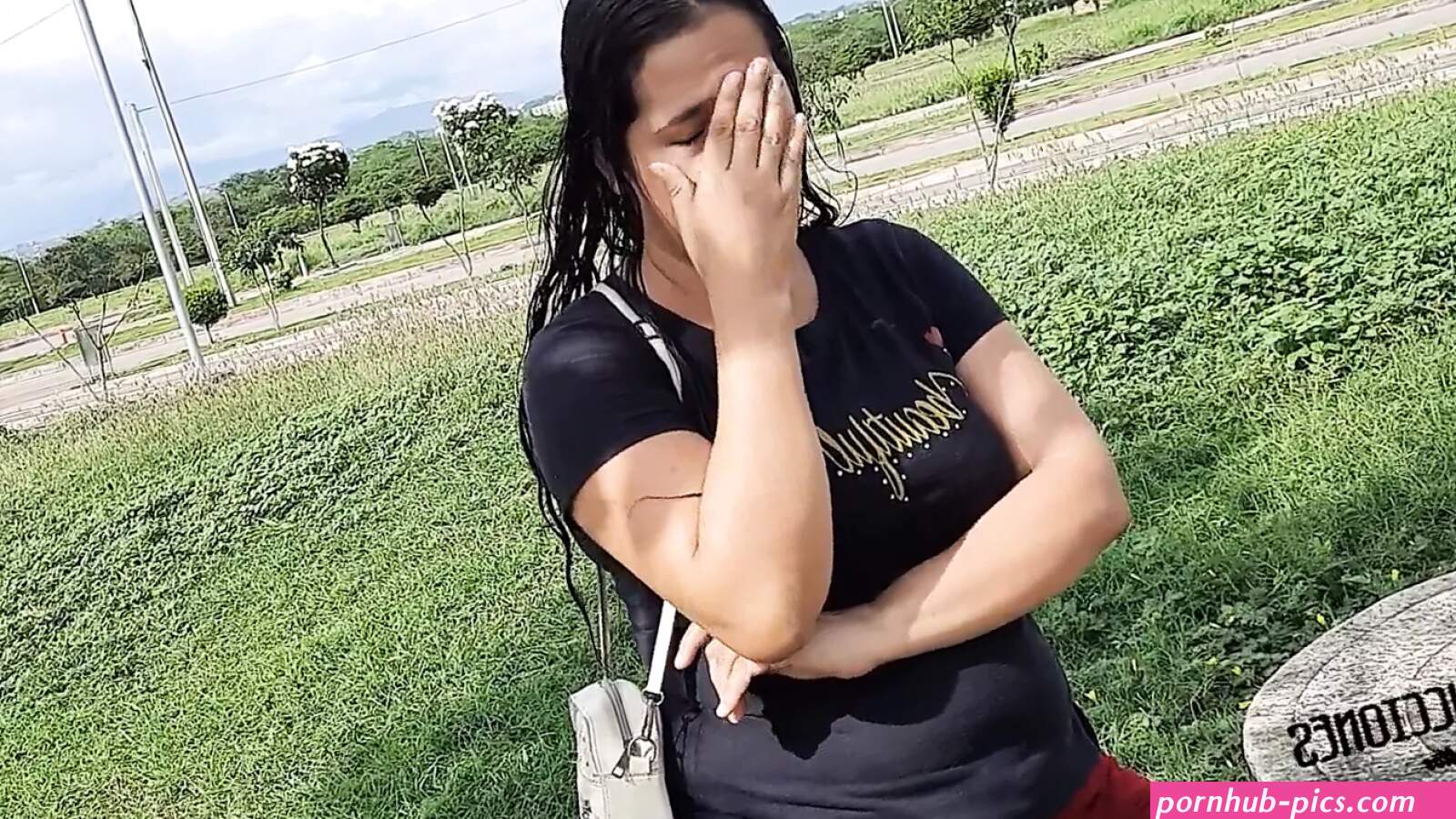 Descubro que mi madrastra es actriz porno
