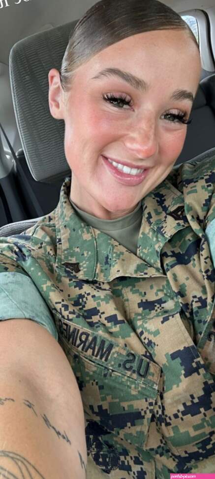 Military Slut Kendall nudes leaked