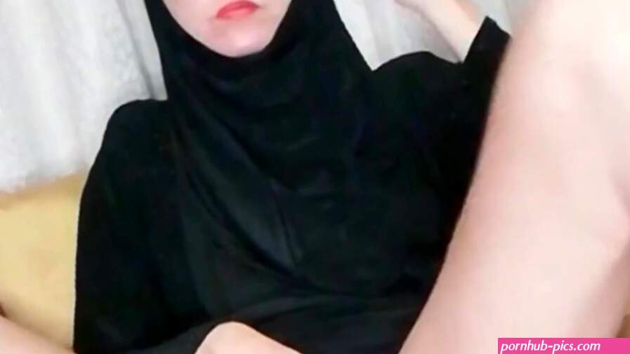 Muslim Chechen Teen girl in hijab Smoking and Masturbating
