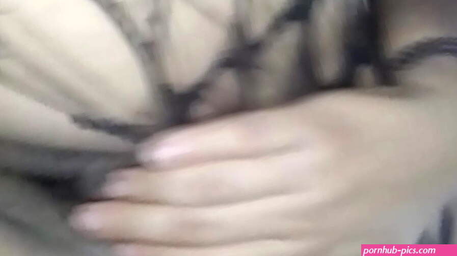 Amateur Arab Muslim Mommy In Hijab Masturbate Creamy Squirting Pussy Everywhere Quickly On Webcam