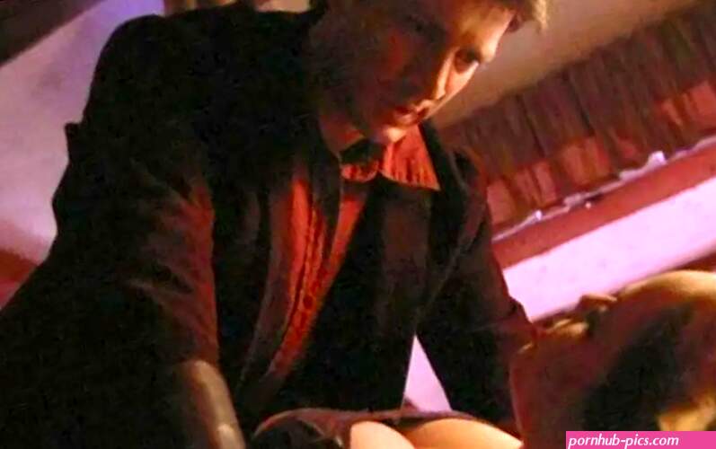 Sex in Space: 10 Sex Scenes That Are Literally Out of This World