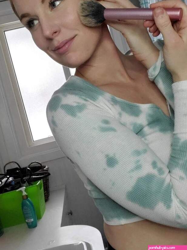 strwberriebbxxx OnlyFans 4