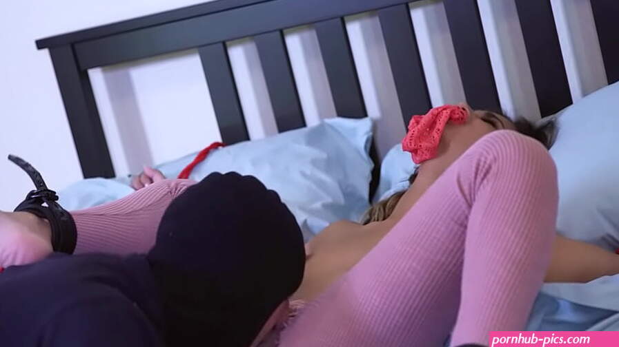 Tie Me Up Fuck me Harder